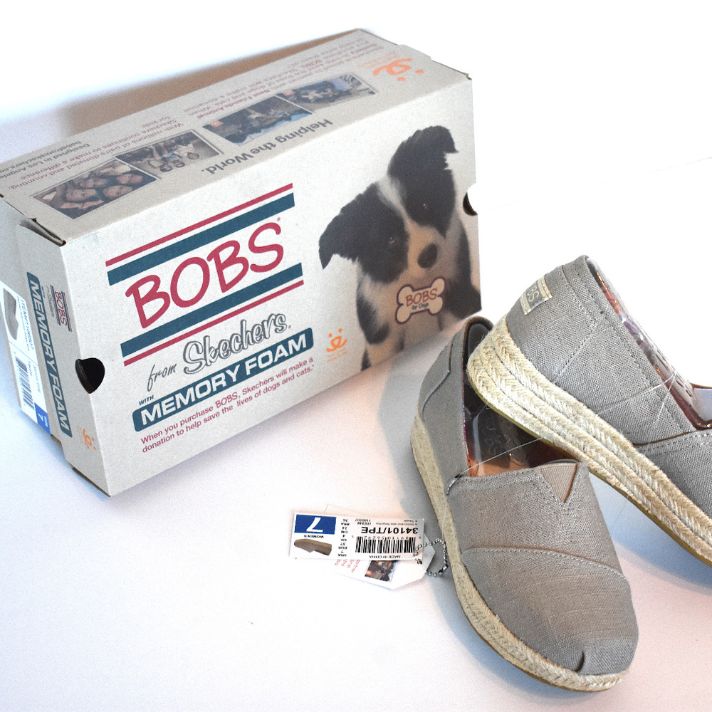 Bobs From Skechers Womens Slip on Wedge Shoe New!